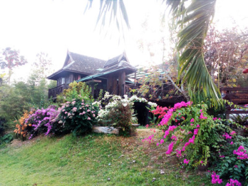 Old Teak Wood House Lanna Style - Gallery - 12