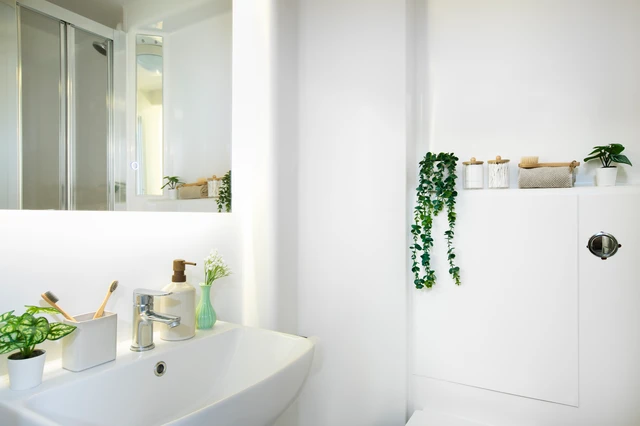  Small Standard Double En-Suite  -  ستيشن كورت  - Gallery -  2
