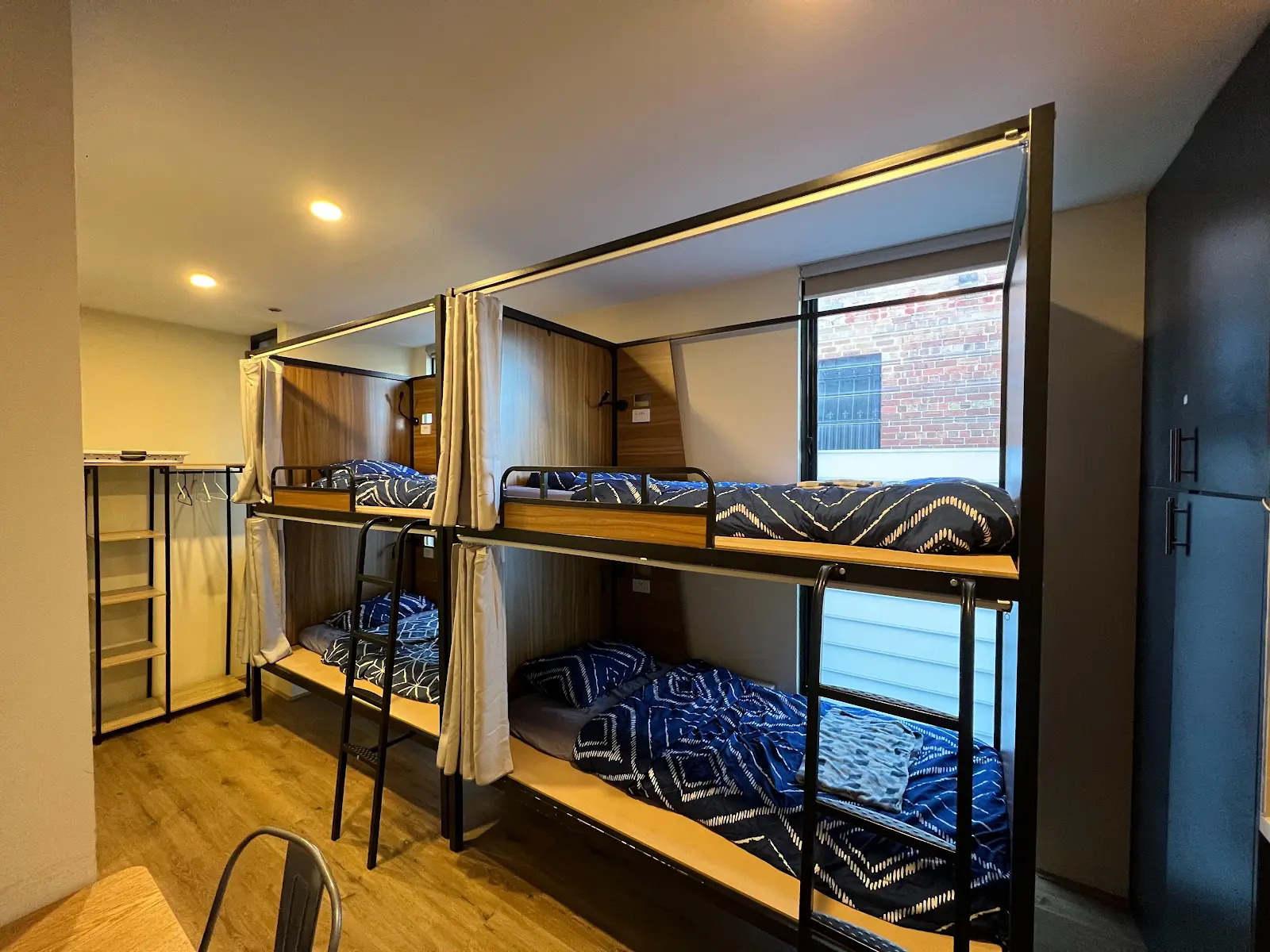  4 People's Studio  -  Ozivillage Swanston  - Gallery -  1