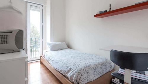 Casa Rovisco – Room 2