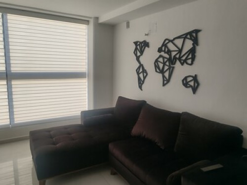 Luxury apartment close to metro