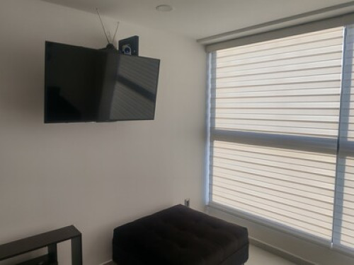 Luxury apartment close to metro