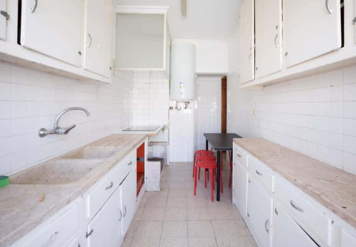 Quarto com cama de solteiro em residência - FLAT PP - PP206 - Gallery - 10