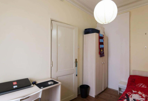 Quarto com cama de solteiro em apartamento com 7 quartos - FLAT SALDANHA 3D - SALDANHA 31D - Gallery - 21