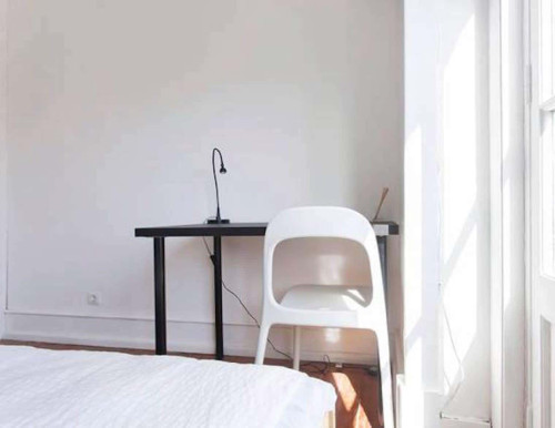 Quarto com cama de casal, com varanda, em apartamento com 6 quartos - FLAT K - K3
