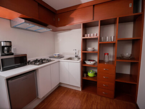 King Size Bathroom Kitchen Netflix