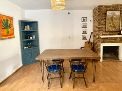 Spacious Retro Haven Heart of GDL