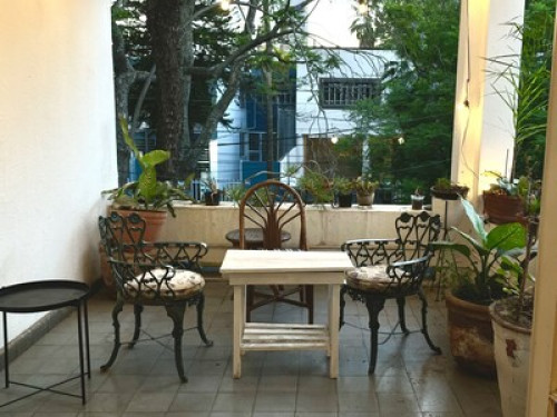 Spacious Retro Haven Heart of GDL