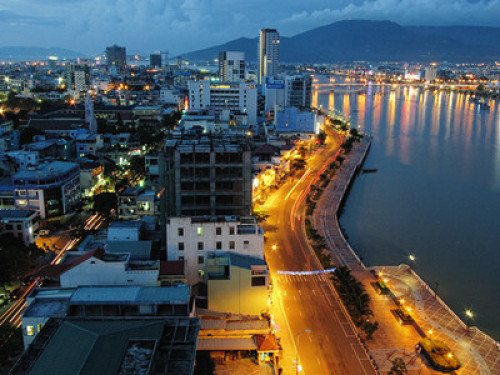 friendly family in Da Nang