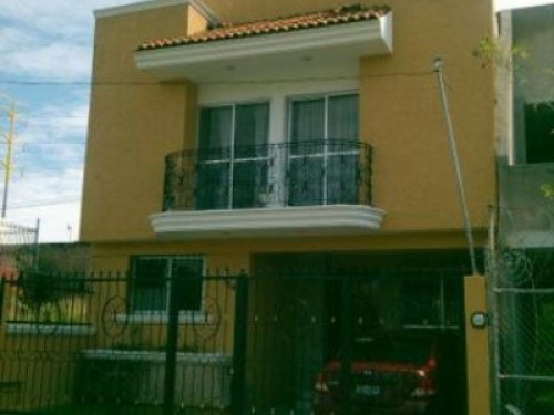 Authentic family of Zapopan