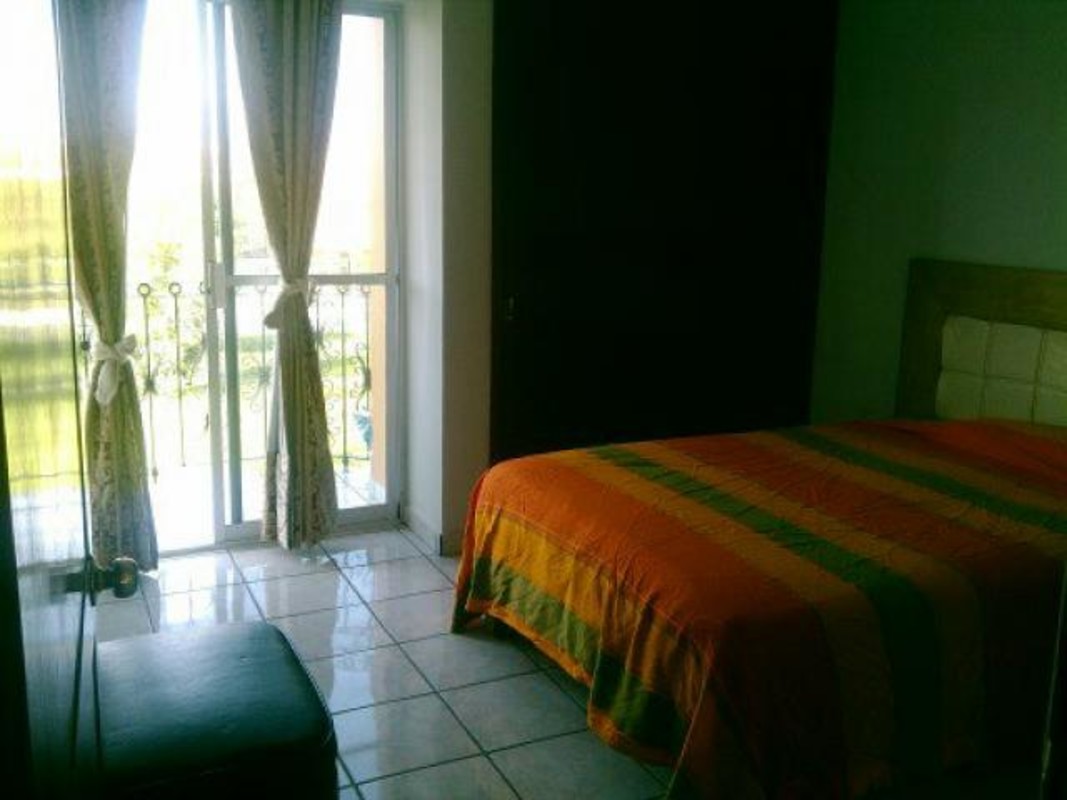 Room 1(Full Room) - Authentic family of Zapopan - Gallery - 1