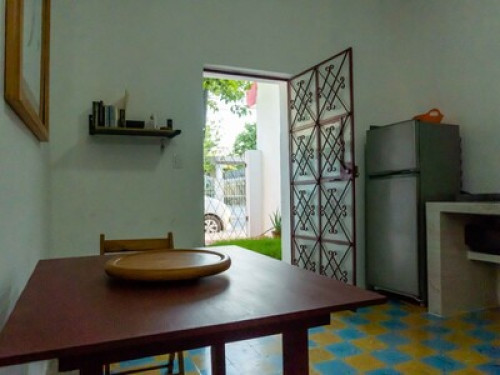 Cómoda estancia en casa de artistas - Gallery - 13
