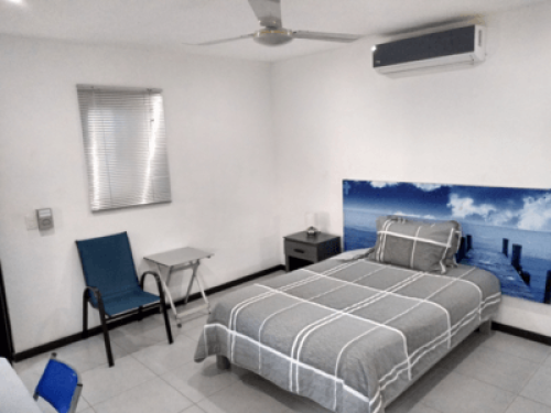 Simple room, ideal for a good rest.