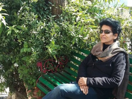 Cozy and Close to IGI Airport - Gallery - 7