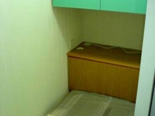 A partition single bedroom (SSB)