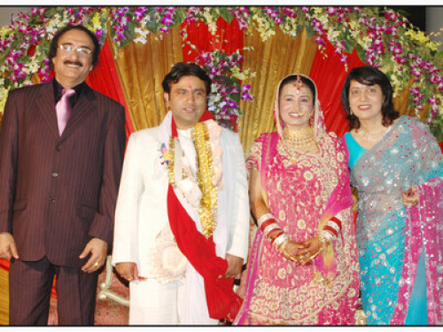 Fun Family with a namskar!
