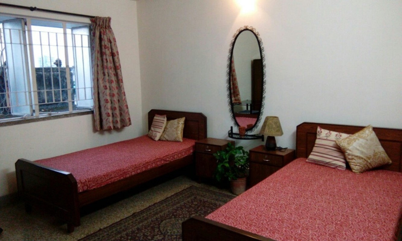 Spacious Bedroom(Single Bed) - 1