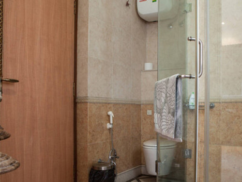 ️of the city, AC, Wifi,Balcony,TV! - Gallery - 20