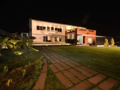 Architects Villa with a Pool  - Gallery -  3