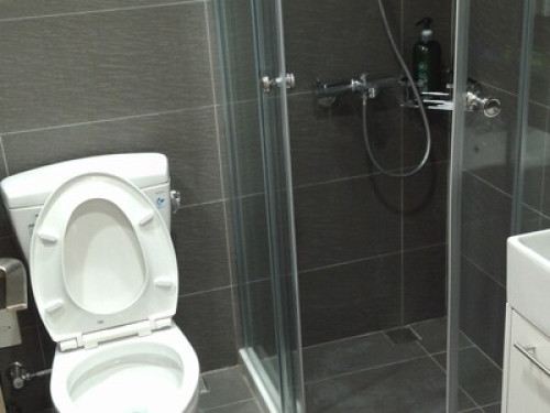 Taipei good location safty room