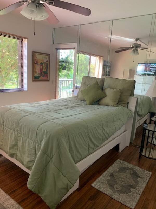  Lovely 1 Bedroom(Full Room)  -  Lovely Bedroom.Great views!  - Gallery -  1