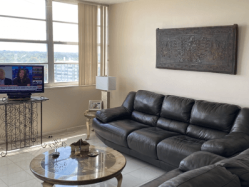 éLéGaNt ChaLeT dE pLaGe MIAmE