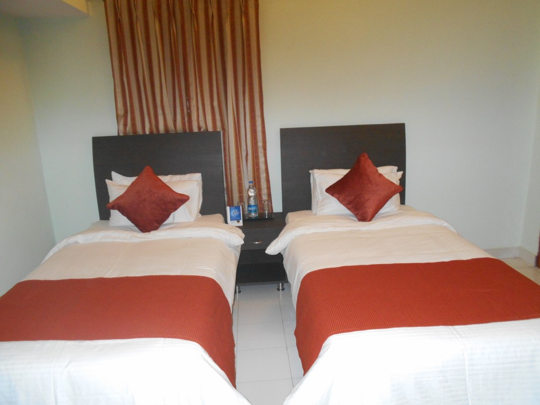 Deluxe Twin Bedded Room(Full Room) - 1