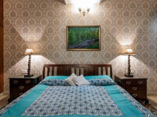 Live in a HOME you want to OWN!