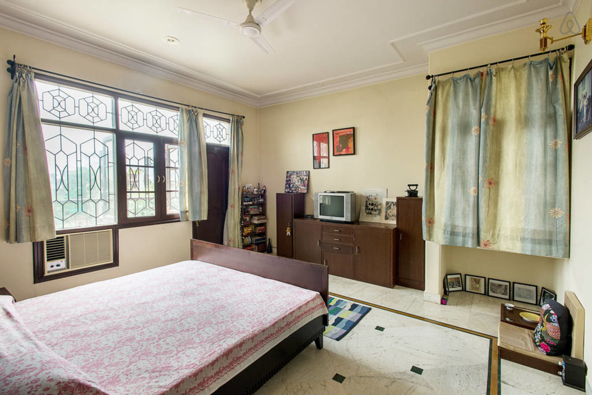 Room Facing The Garden(Single Bed) - 1