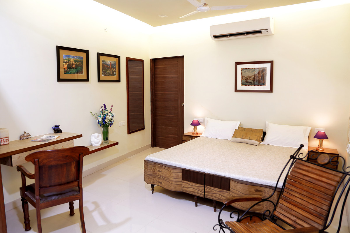 Courtyard Room(Single Bed) - 1