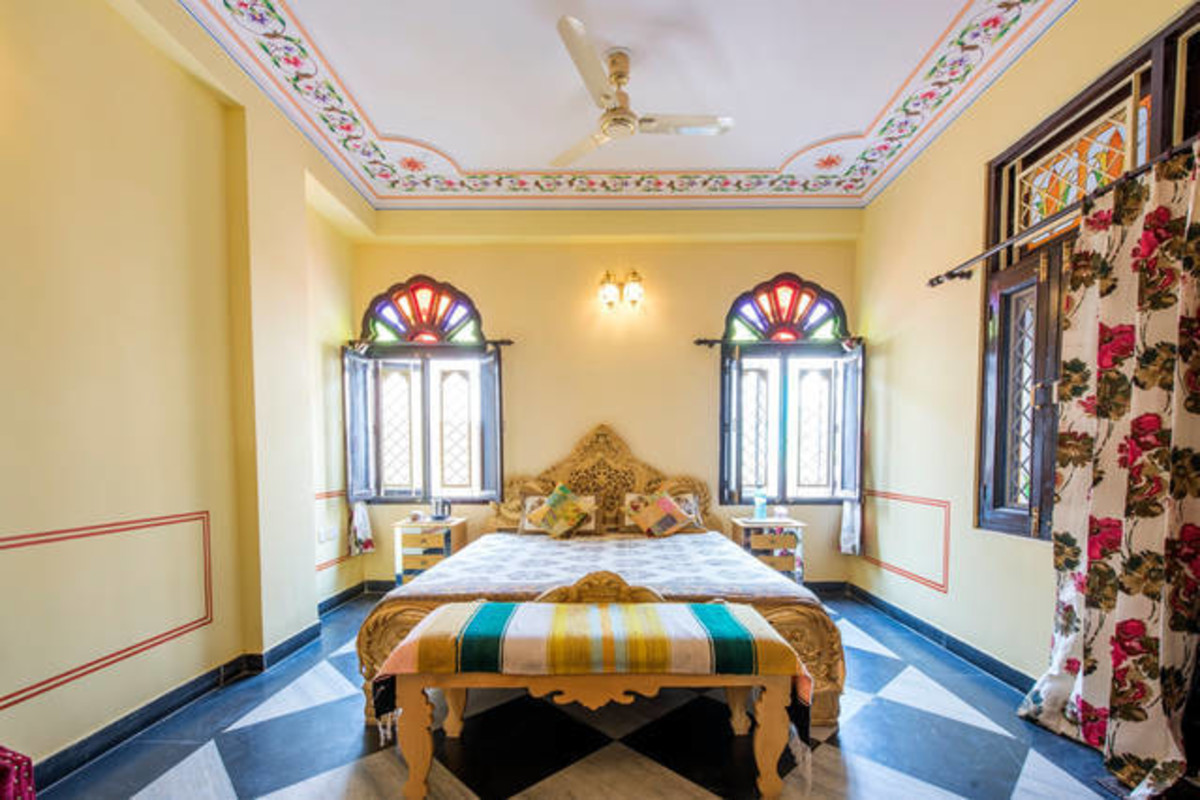 Yellow Paawna(Full Room) - 1