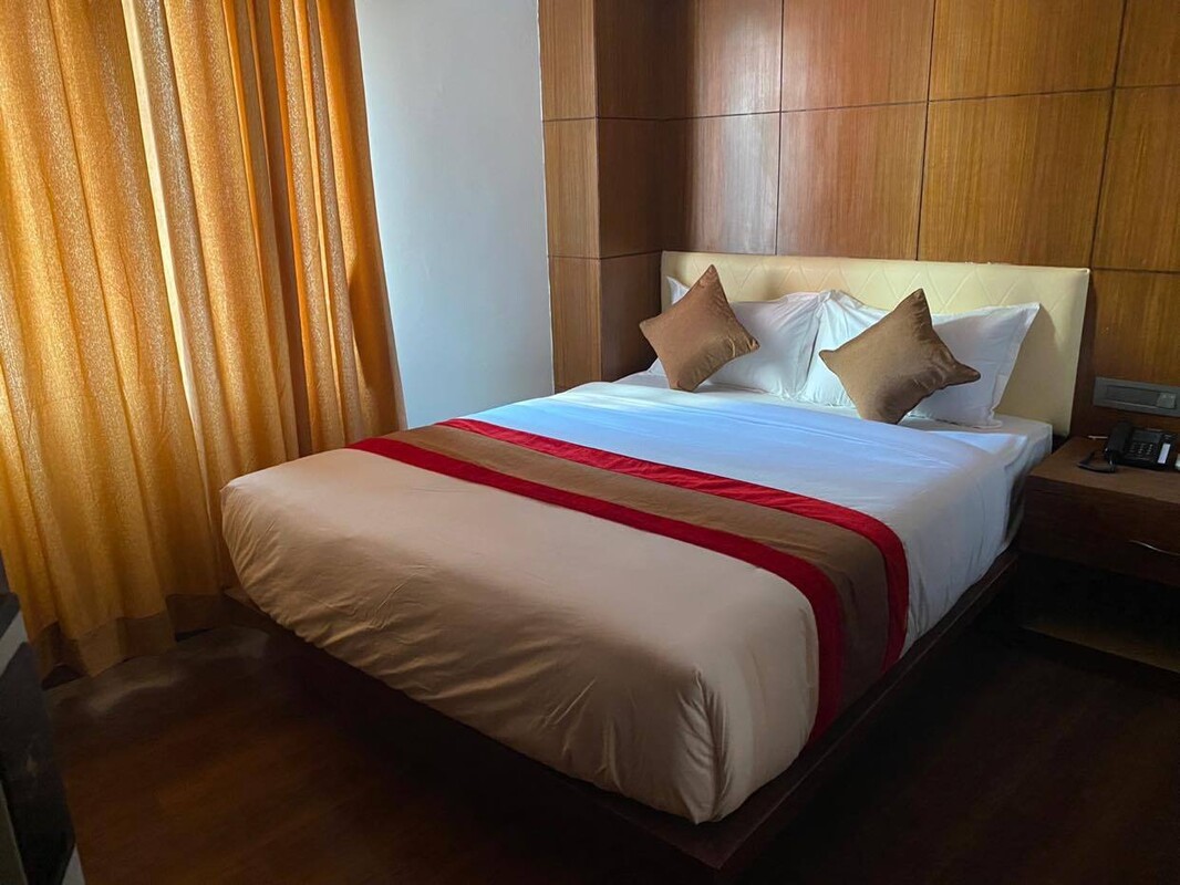 Big Bed (Full Room) - 1