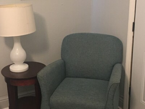 The Guest Room - Gallery - 12
