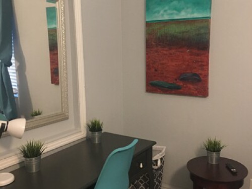 The Guest Room - Gallery - 13