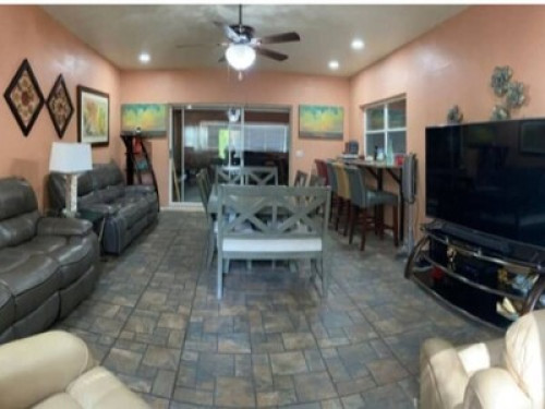 Cheerful Room for rent - Gallery - 6