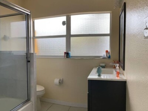Cheerful Room for rent - Gallery - 7