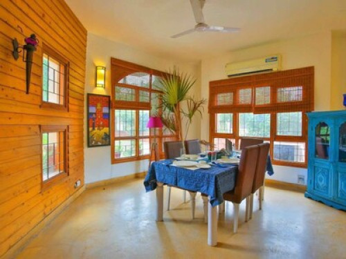 4 BR Duplex Villa with Garden 