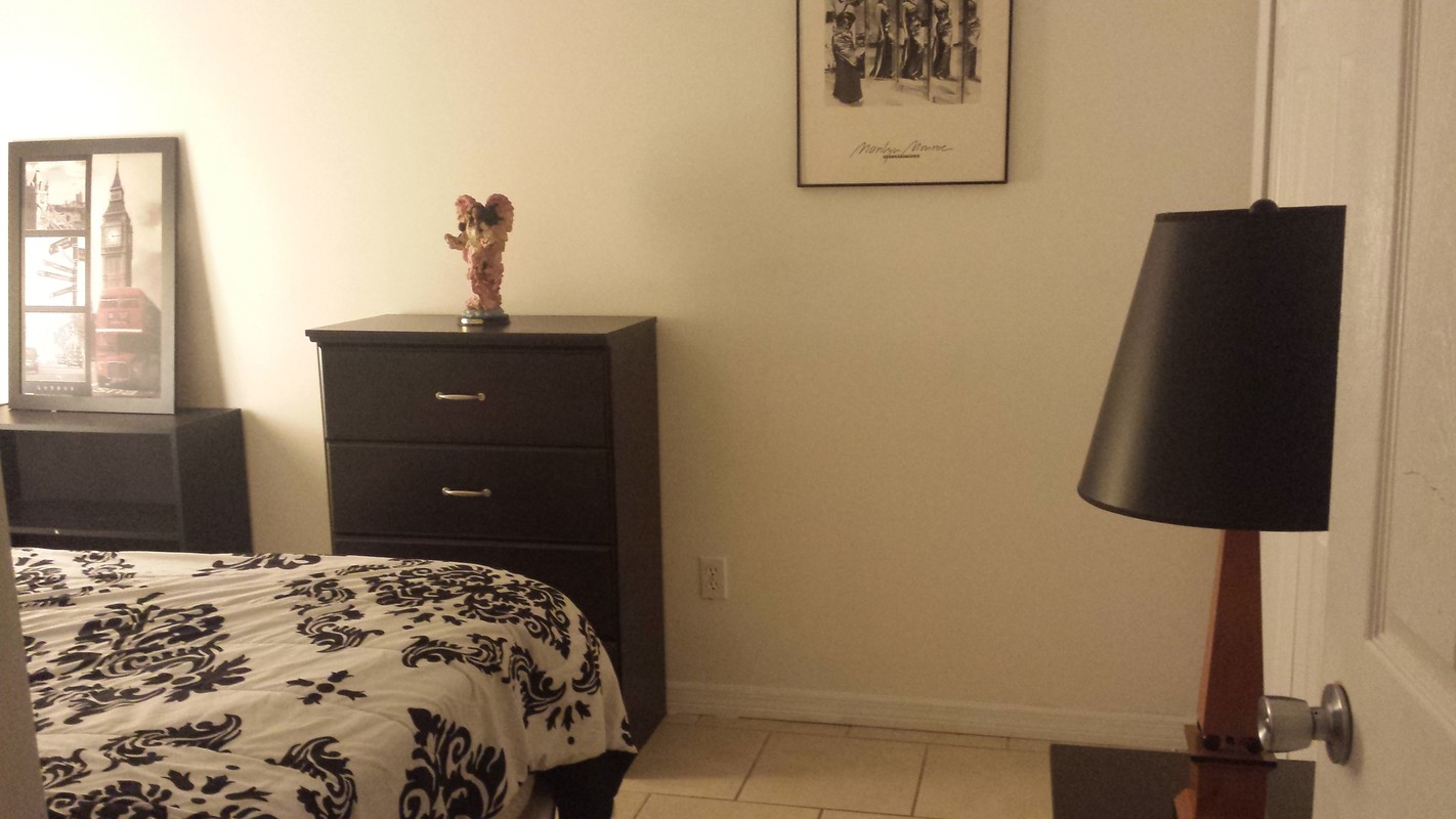 Guest(Full Room) - Fun Friendly Family in Central FL - Gallery - 1