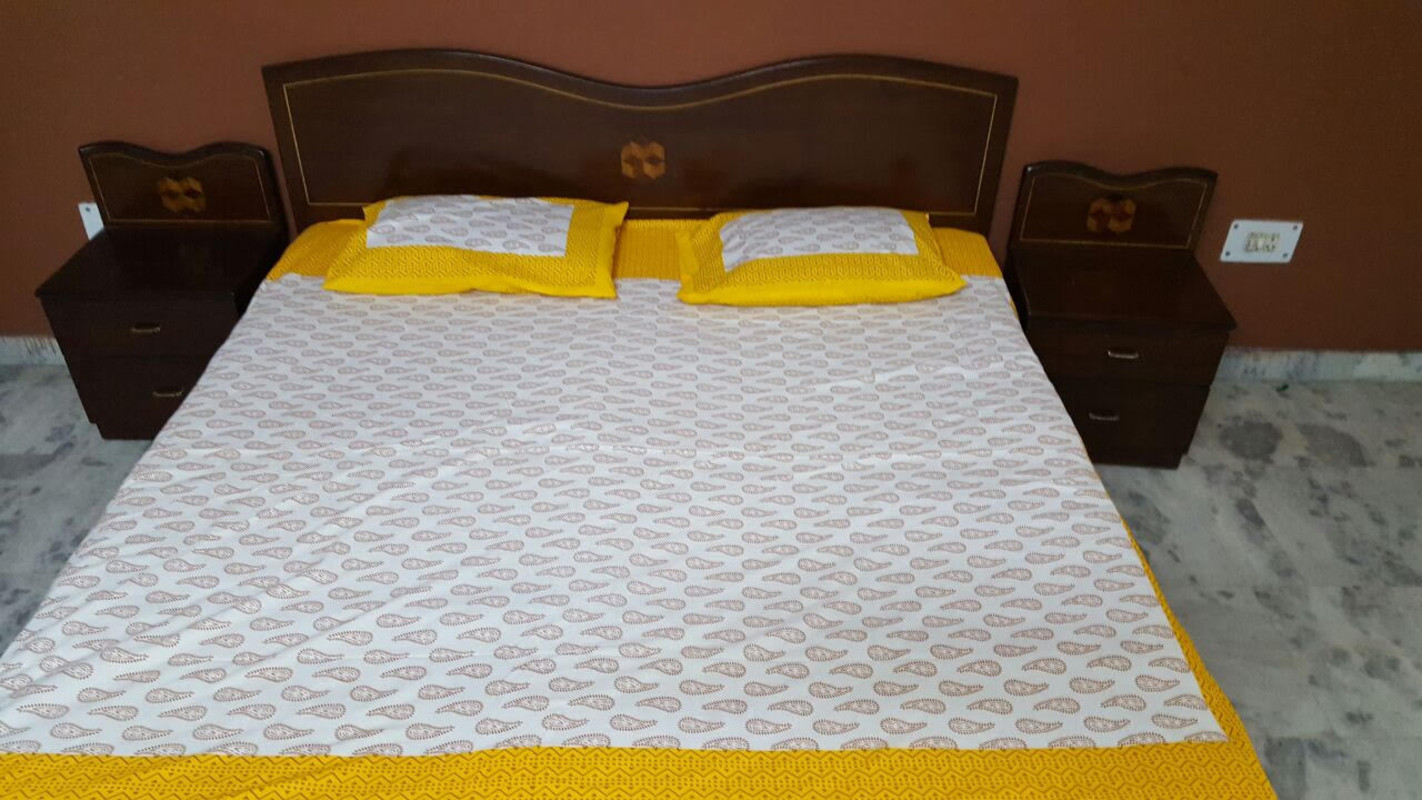 Room 1(Single Bed) - 1
