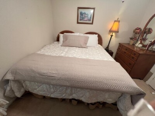 Comfy & quaint apartment near NASA - Gallery - 10