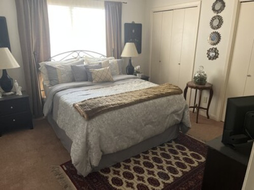 Furnished Room for Rent 