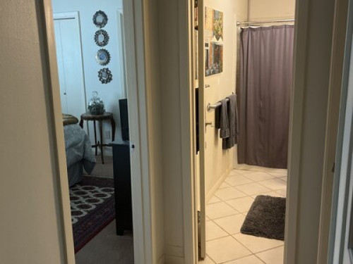 Furnished Room for Rent   - Gallery -  5