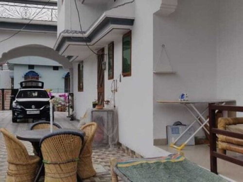 Chilled out family in Dehradun, Ind - Gallery - 12