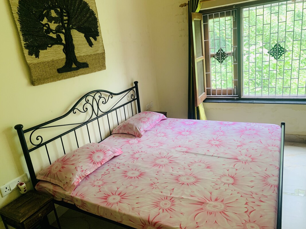 Master Bedroom With Living Room(Full Room) - 1