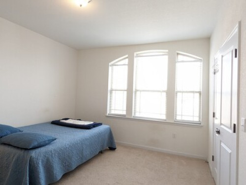 spacious furnished train parking