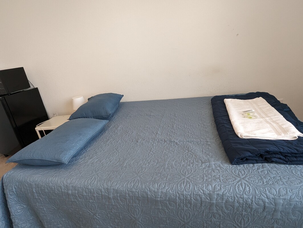  Spacious Furnished Room(Full Room)  -  spacious furnished train parking  - Gallery -  1