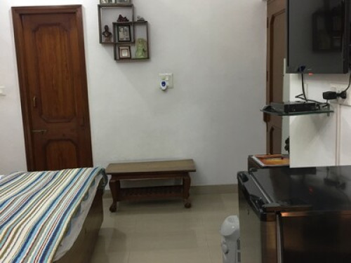 Luxurious apt w peaceful ambience