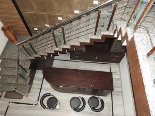 Luxurious Stay Home Away From Home - Gallery - 55