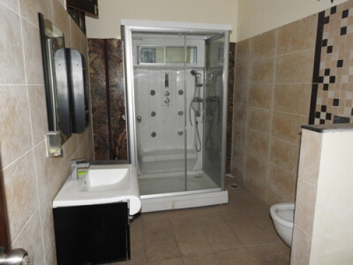 Luxurious Stay Home Away From Home - Gallery - 44
