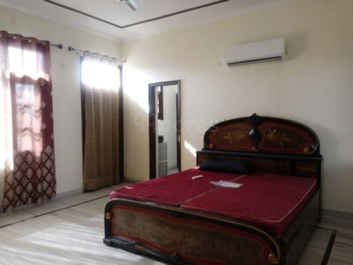 Luxurious Stay Home Away From Home - Gallery - 12